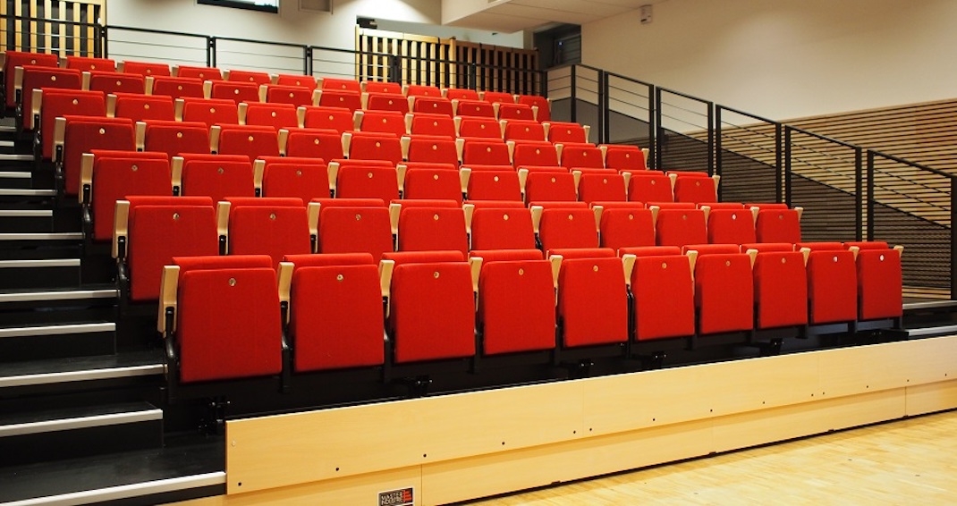 Telescopic Bleachers – A Winner At Sports Venues Worldwide