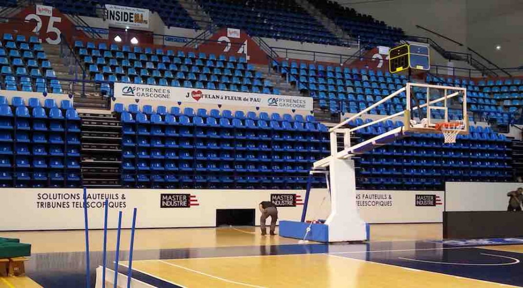 Gymnasium basketball bleachers