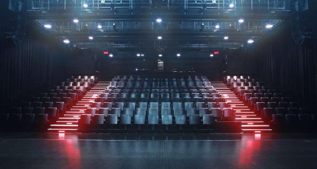 Retractable Stand For Montreal Cultural Center